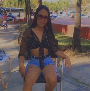 Meet your Posher, Anabel